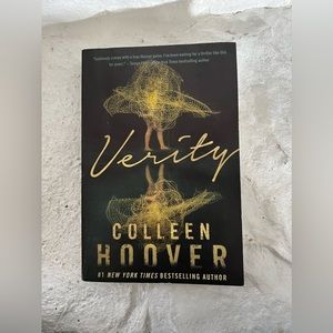 Verity By Colleen Hoover